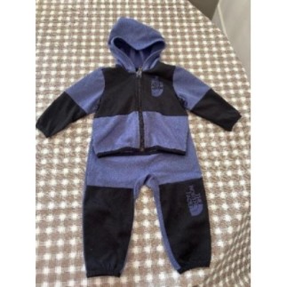 Ensemble The North face...