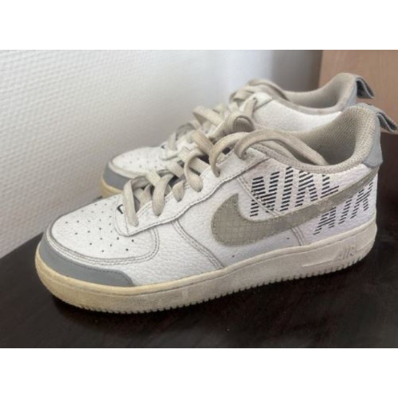 Basket Nike Air taille 38