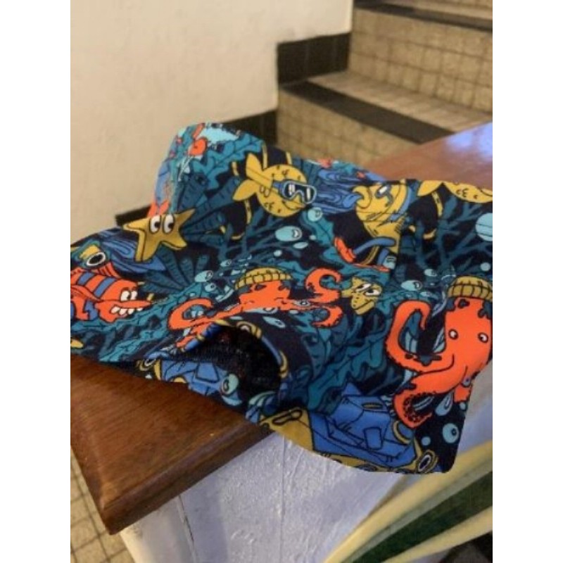 Maillot de bain neuf taille 4ans