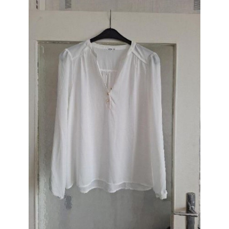 Tunique blanche 3 boutons taille 46