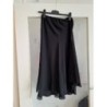 Jupe noire douboe volant bas
