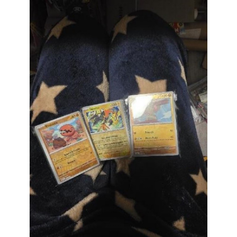 Cartes pokemon 30 communes + 1 reverse