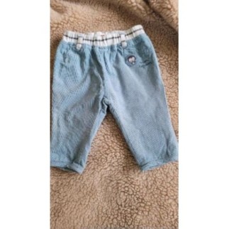 Pantalon velours bleu clair...