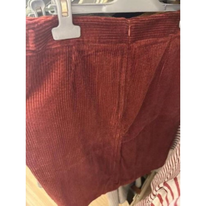 Jupe neuve genoux Cyrilius 42