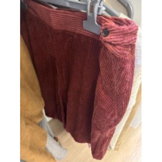 Jupe neuve genoux Cyrilius 42