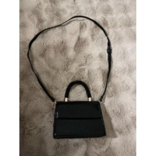 Sac noir ZARA avec anse à...