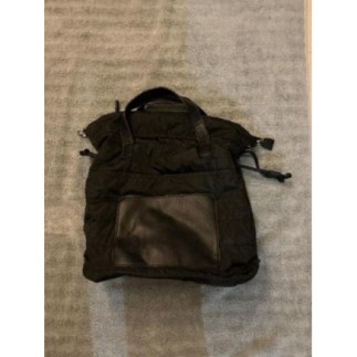 Sac Noir Poche frontale 