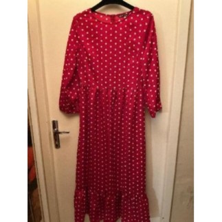 Robe rouge à pois blanc T.36