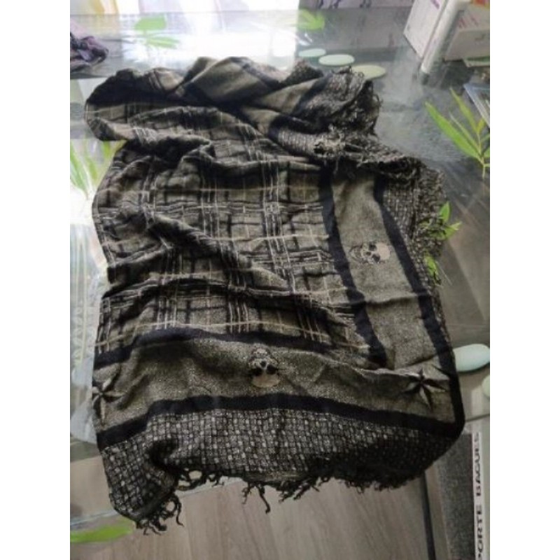 Chicha a carreaux foncés