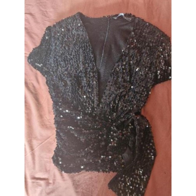 ROBE COURTE A SEQUINS-COL.NOIR-T.XS