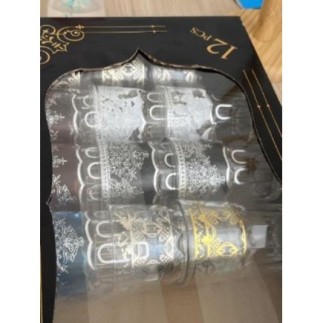 Lot de huit verre à thé...