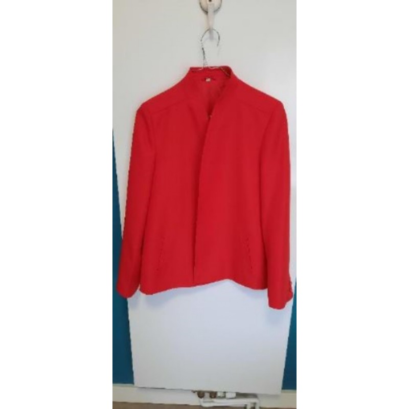 veste rouge T38