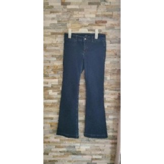 Jean bootcut bleu foncé...