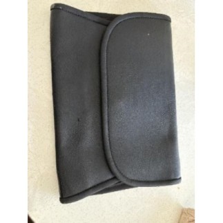 Pochette noire 