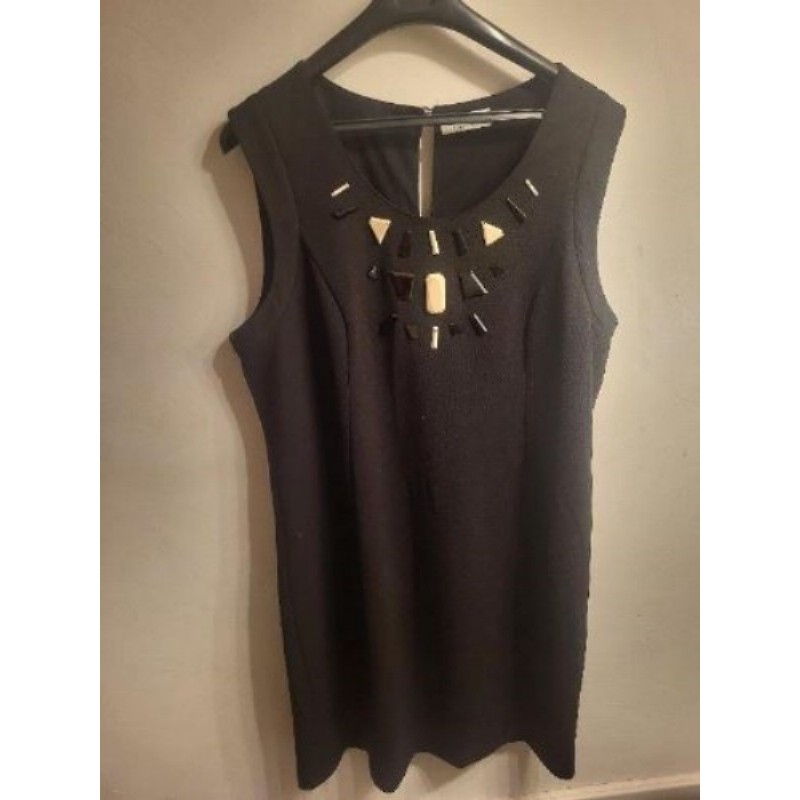 Robe noir a perles beige xl