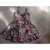 Robe d'été fond noir fleuri taille s