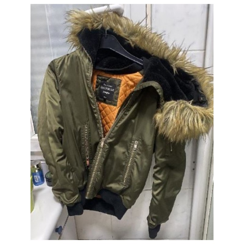 doudoune avec capuche fourure synthétique kaki Jennyfer Taille S