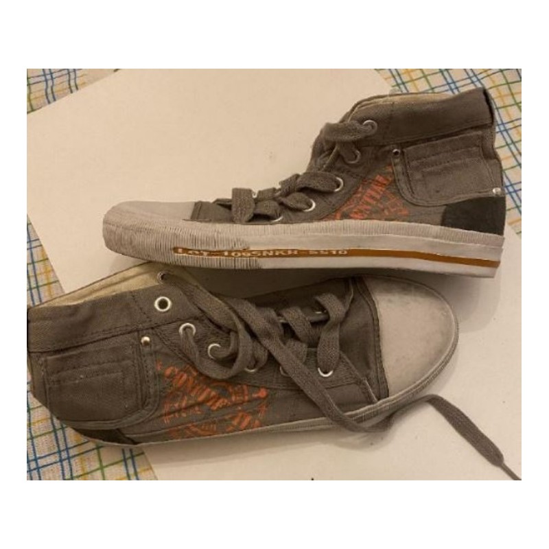 chaussure en toile beige du pareil au même jamais porté pointure 38