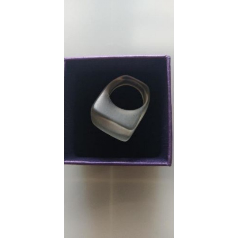 Bague chevalière plastique opaque