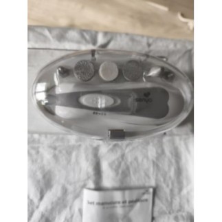 Set manucure et pédicure 