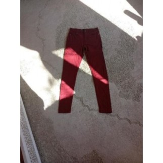 Pantalon jean bordeaux...
