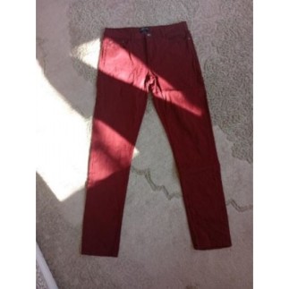 Pantalon jean Bordeaux...