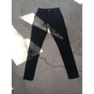 Pantalon jean noir taille...