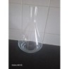 Une carafe en verre  30cm