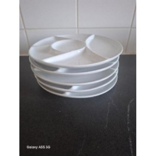 Lot de 5 assiettes à compartiment en véritable porcelaine 