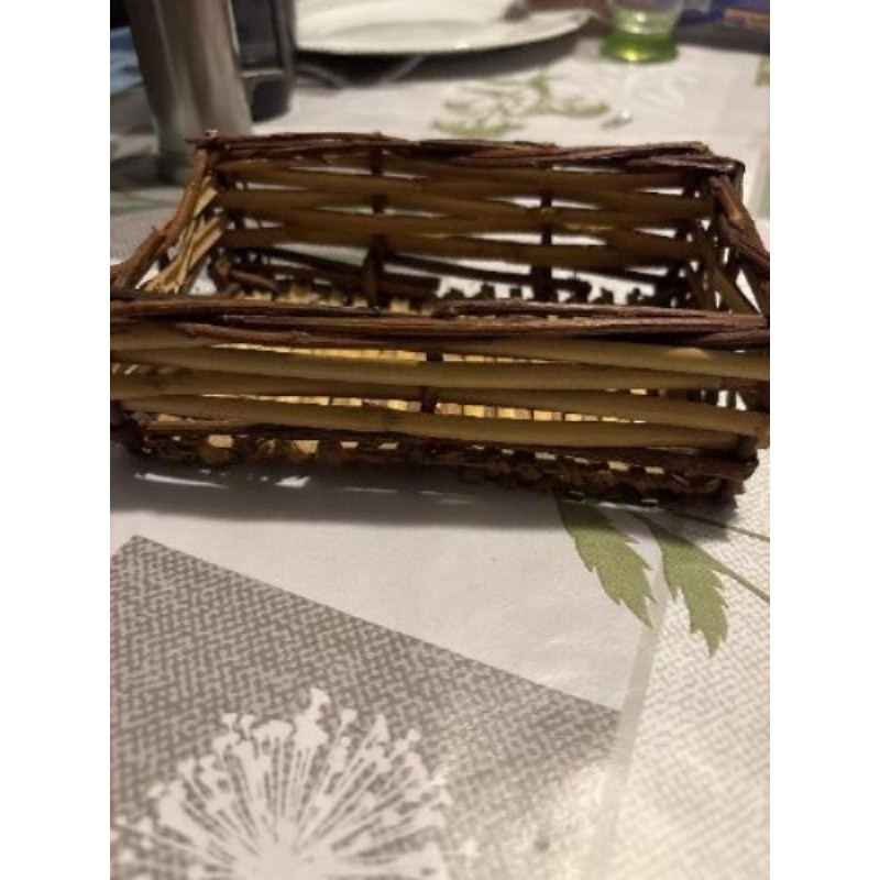 Bibelot rectangulaire en osier