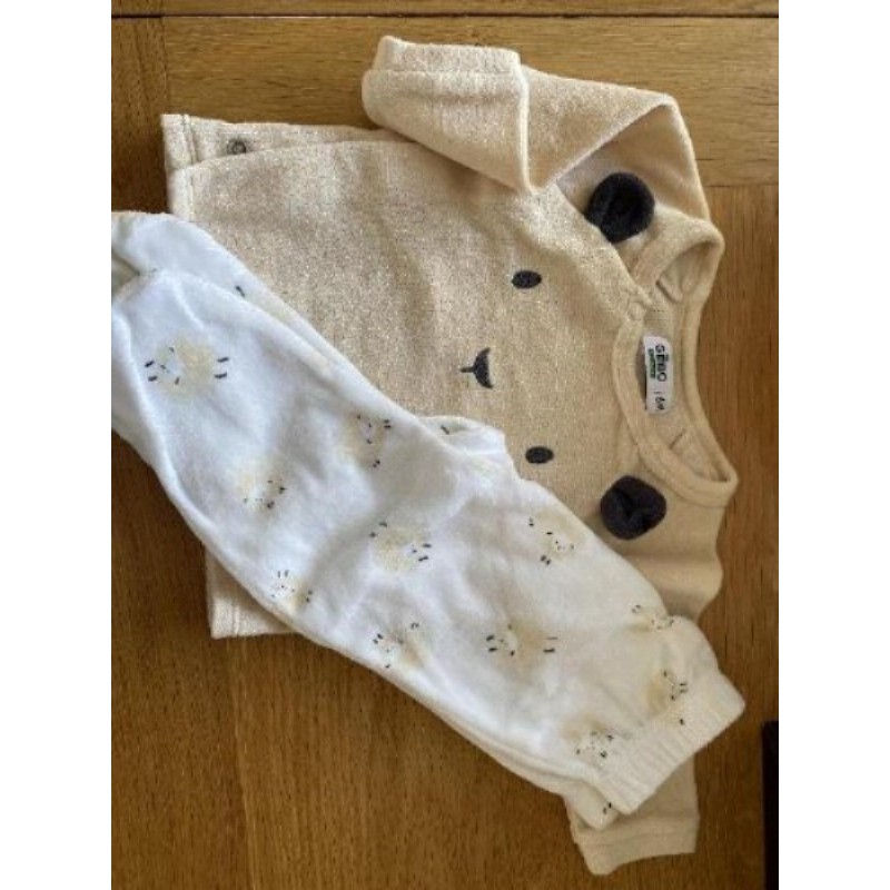 Ensemble Pyjama neuf Gémo 6 mois