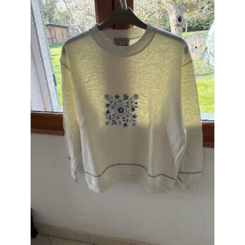 Sweat beige brodé fleurs coton