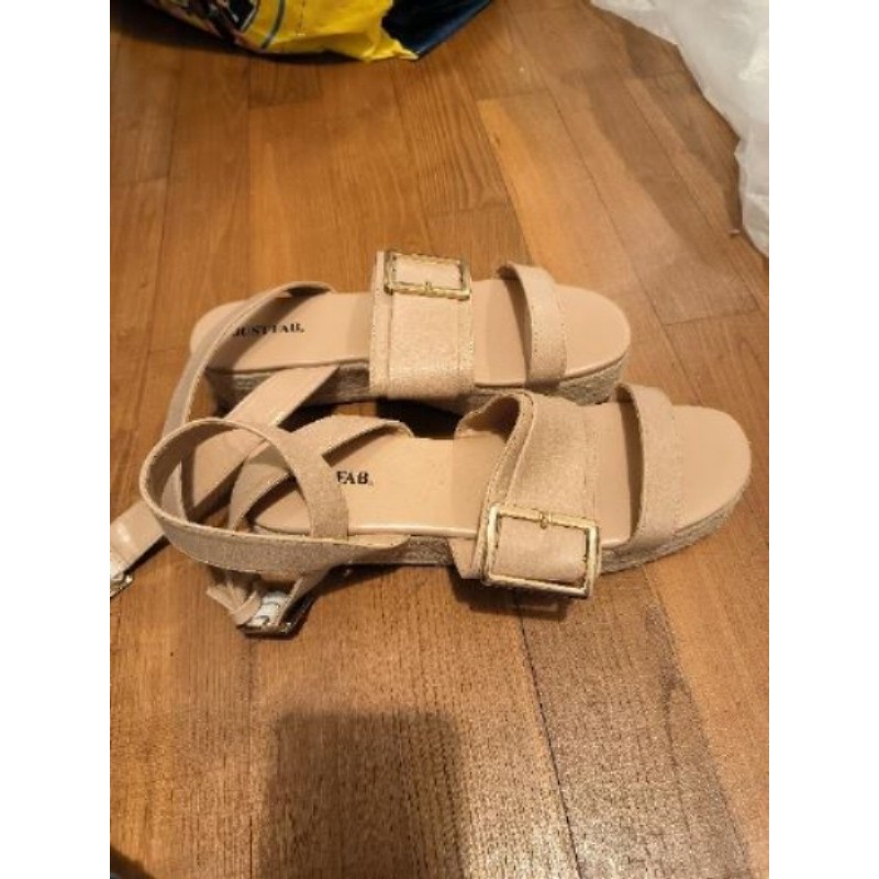 Sandale beigne plateforme justfab T39