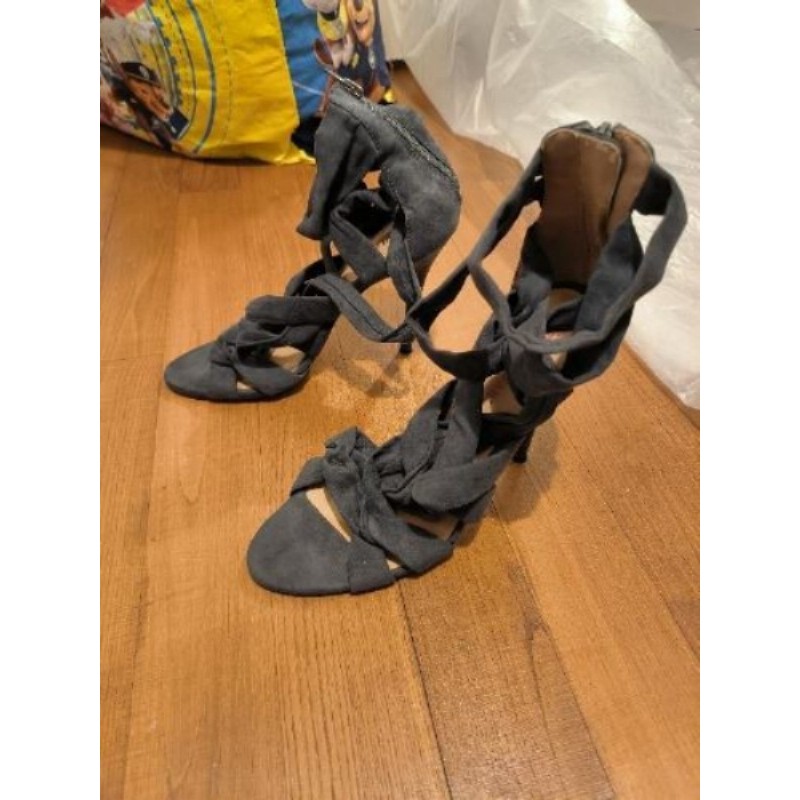 Sandale grise talon aiguille just fab T39