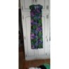 Robe longue de cérémonie sans manches fond vert motif fleurs Taille M