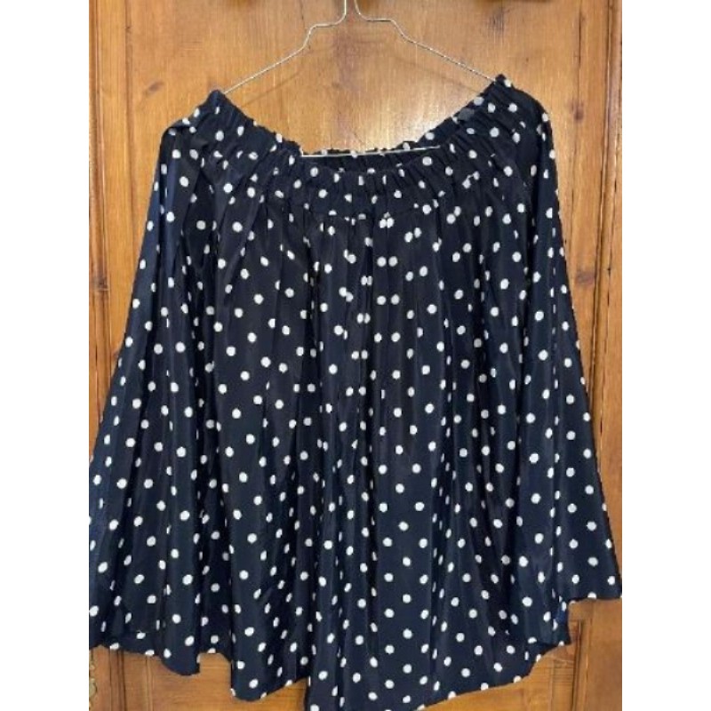 Jupe noire avec pois blancs taille 40