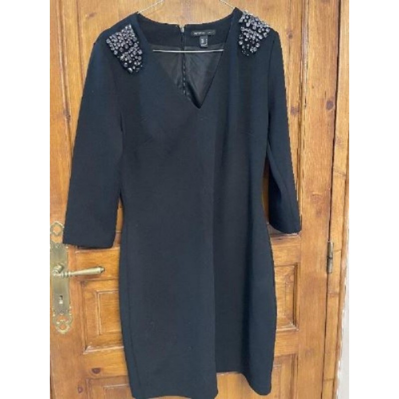 Robe noire Mangovavec stras taille M 
