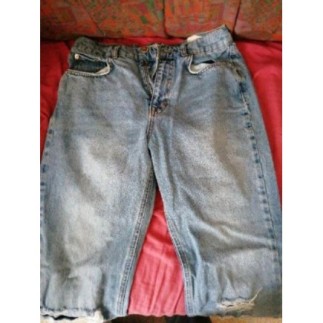Jean pull et bear taille 38