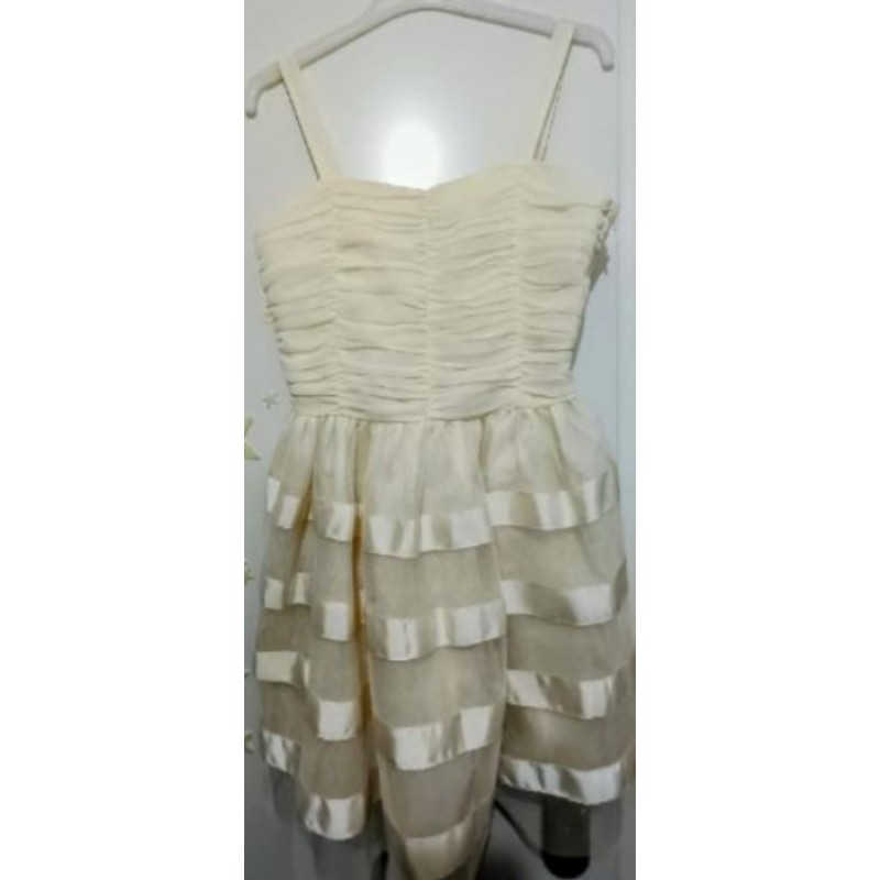 Robe Beige de cérémonie HM  NEUVE (avec étiquette magasin) - Taille 170