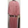 Tailleur rose (veste manche longue et jupe, bouton doré) - Taille 44/46