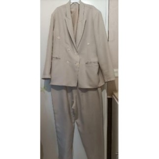 Tailleur beige (veste et...