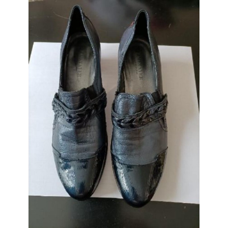 Chaussure bleu marine en cuir et bout en vernis - talon 4 cm - J.METAYER (largeur plus) - état neuf 