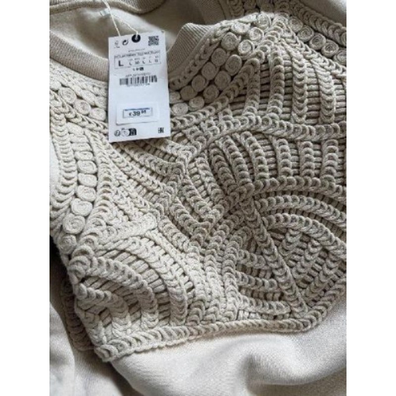 Sweat Zara avec détail crochet taille L
