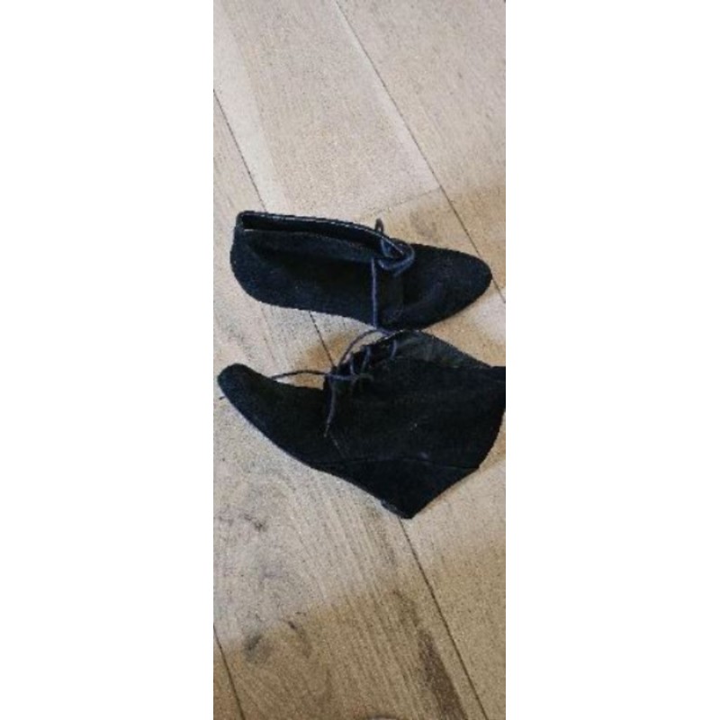 Bottines compensées T37