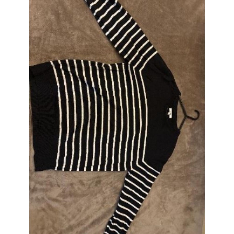 pull rayé, bleu marine et blanc T.XL