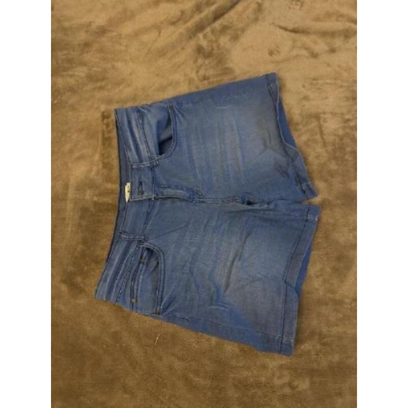 Short bleu, Promod T. 38