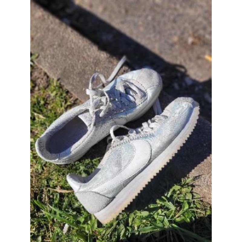 Nike cortese bleu ciel T38