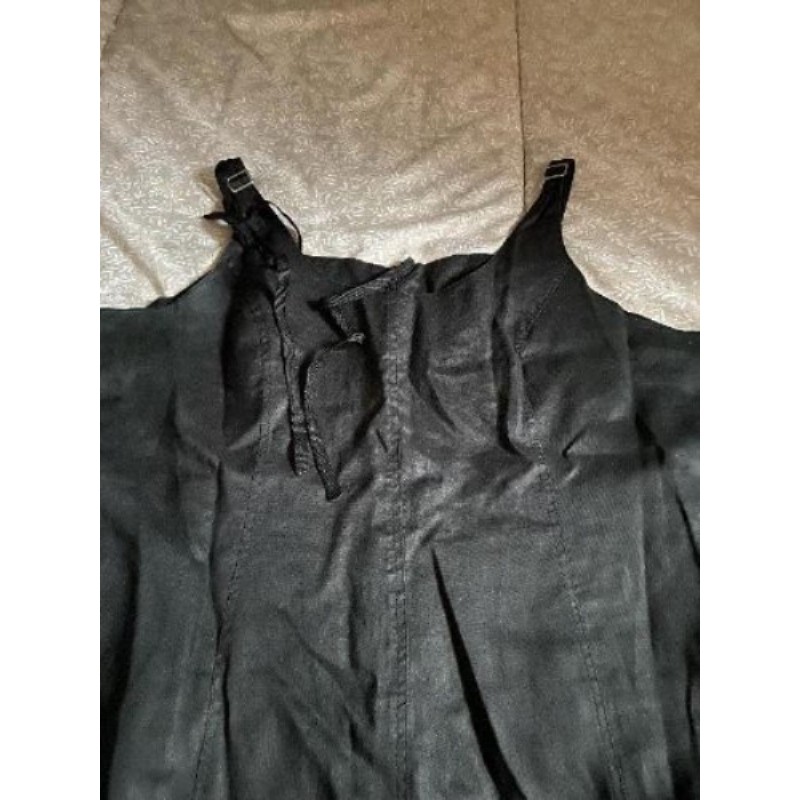 Robe noir evase en bas Casting paris taille 46