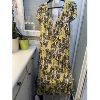 robe fleurie verte C&A...