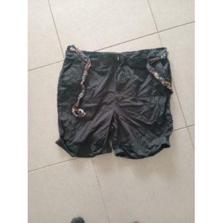 Short in extenso taille 48